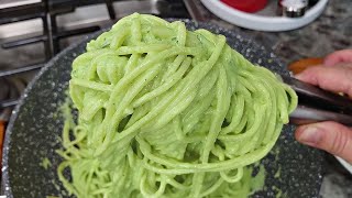 GREEN SPAGHETTI  EASY Mexican Style Green Spaghetti  Spaghetti Verde Recipe [upl. by Saitam948]